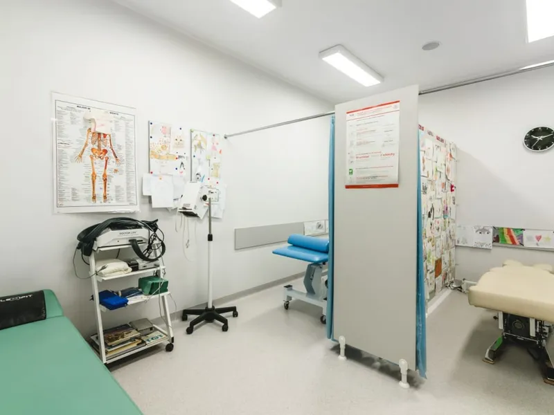 Gabinet masażu i terapii manualnej – Ośrodek Rehabilitacji Troniny, Kłobuck