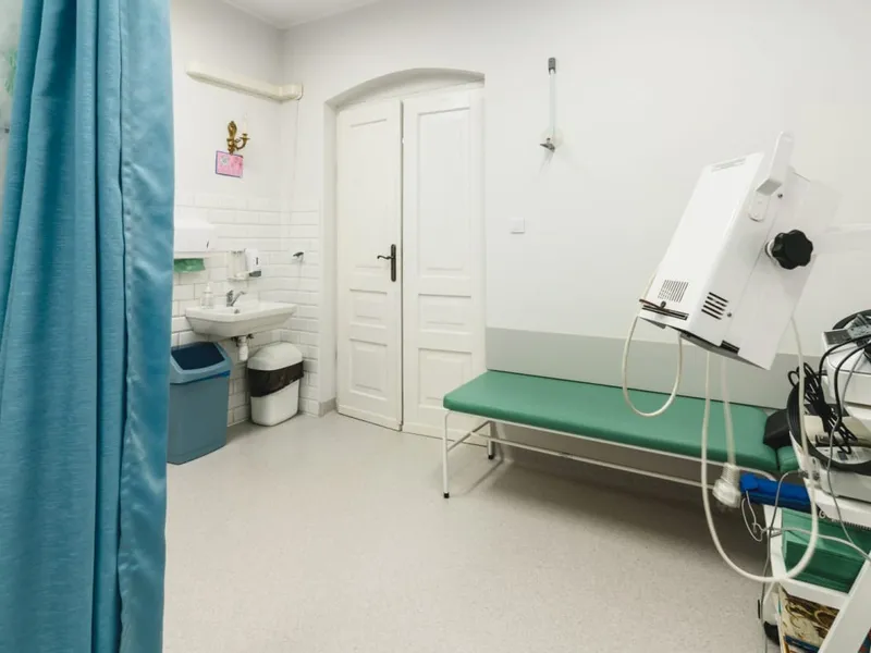 Gabinet masażu i terapii manualnej – Ośrodek Rehabilitacji Troniny, Kłobuck