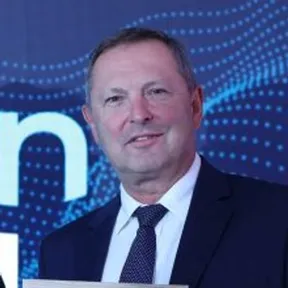 Marek Kluszczyński – dr hab. n. med., pediatra, specjalista rehabilitacji medycznej, Ośrodek Rehabilitacji Troniny
